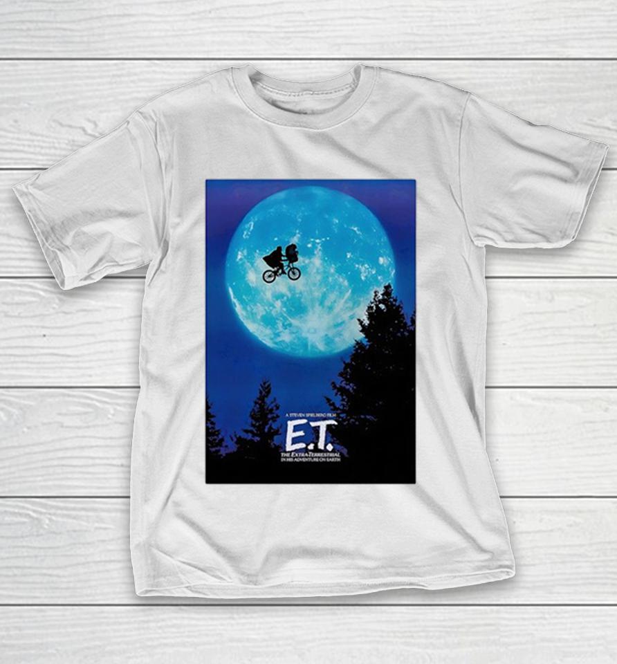 Et The Extra Terrestrial A Steven Spielberg Film In His Adventure On Earth Shirts 1 Et The Extra Terrestrial A Steven Spielberg Film In His Adventure On Earth Shirts