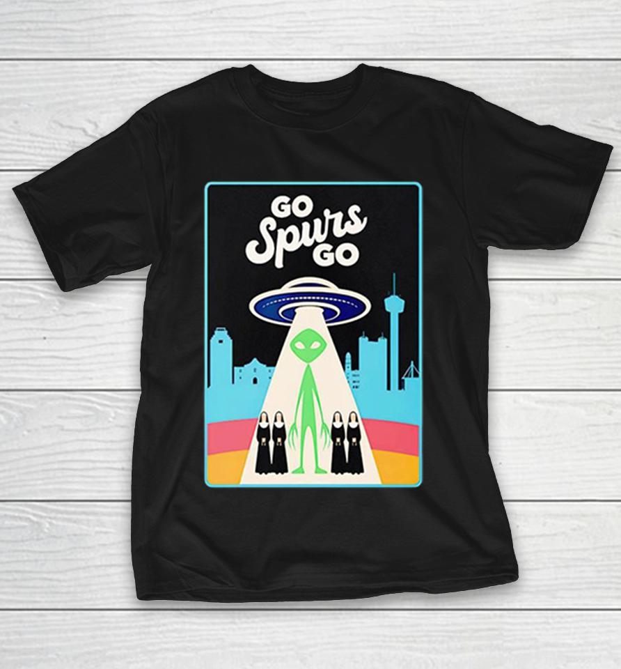 Victor Wemby Go Spurs Go Alien Ufo Abduction San Antonio Skyline Retro Poster Shirts 1 Victor Wemby Go Spurs Go Alien Ufo Abduction San Antonio Skyline Retro Poster Shirts